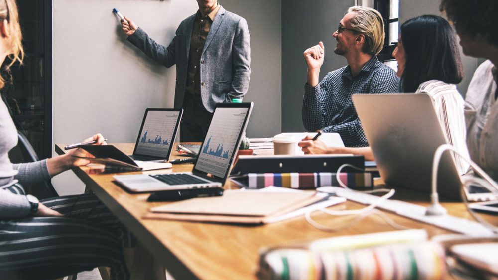 La importancia de contratar un ejecutivo externo para tu Pyme